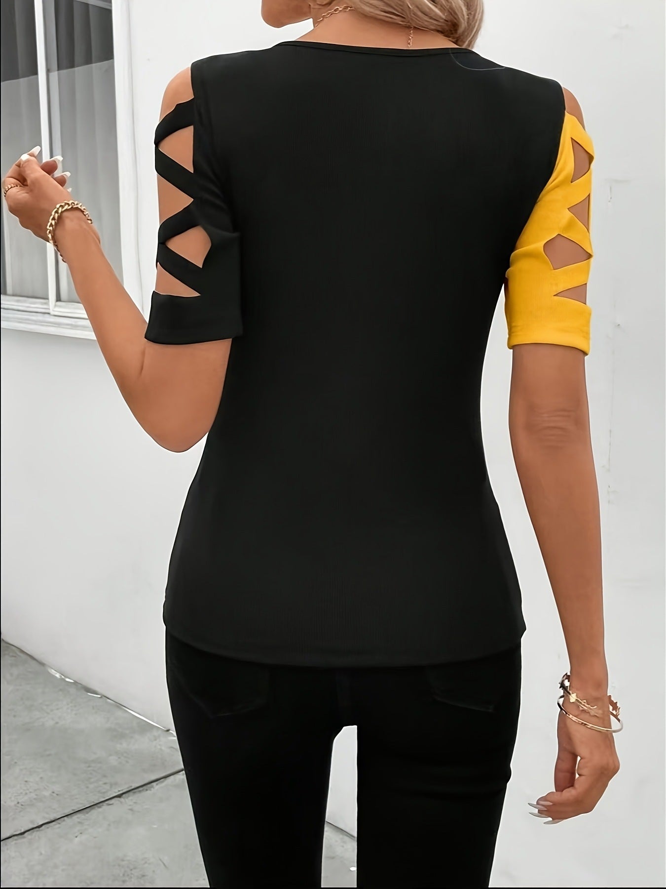 Plus-Size Women Color-Block Off-Shoulder Hollow-Out Short-Sleeve T-Shirt
